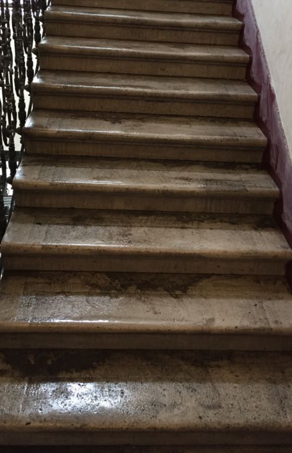 Naturstein reinigen - vorher